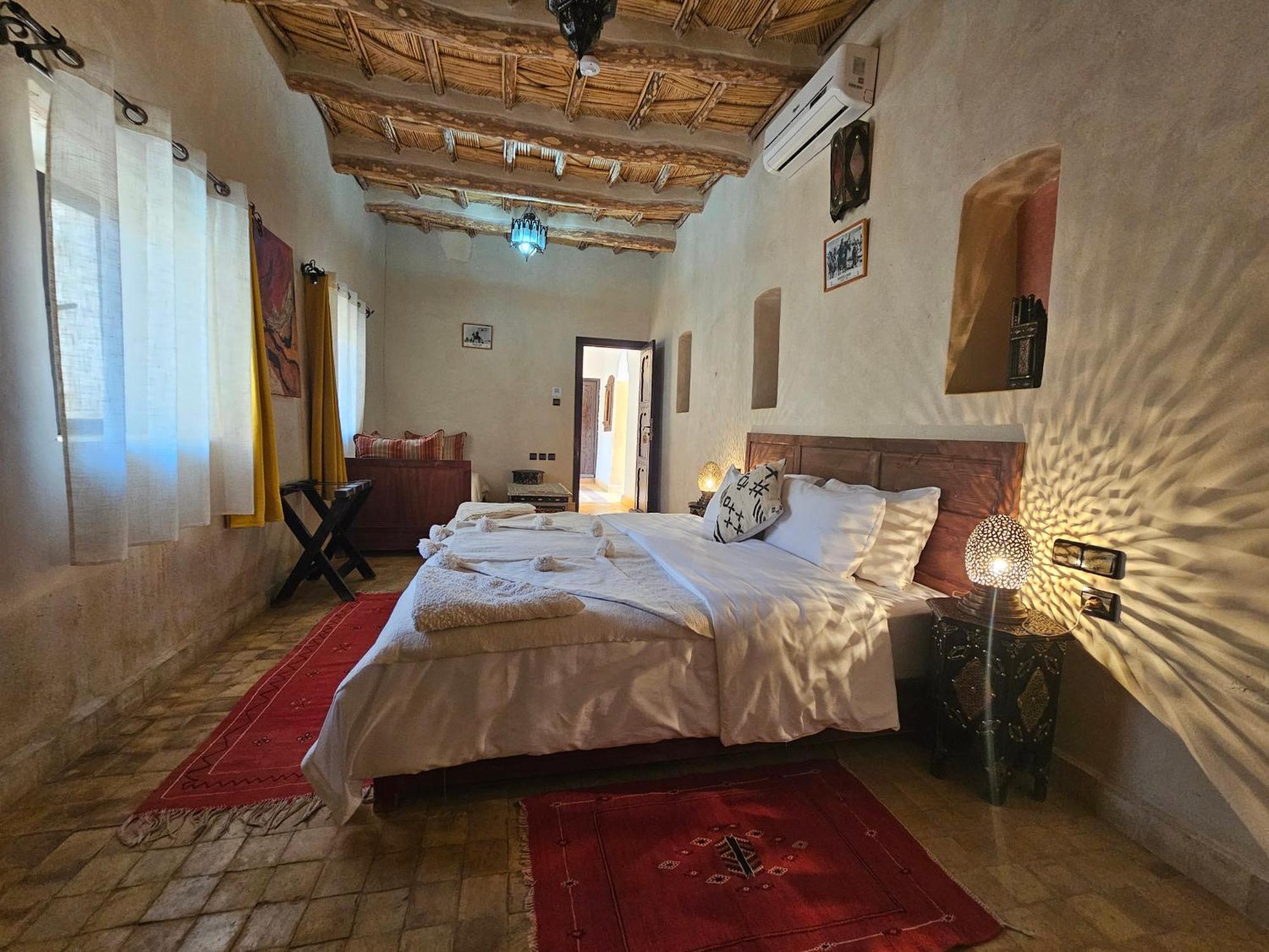 Kasbah La Cigogne Bed & Breakfast Аит Бен Хаду Екстериор снимка