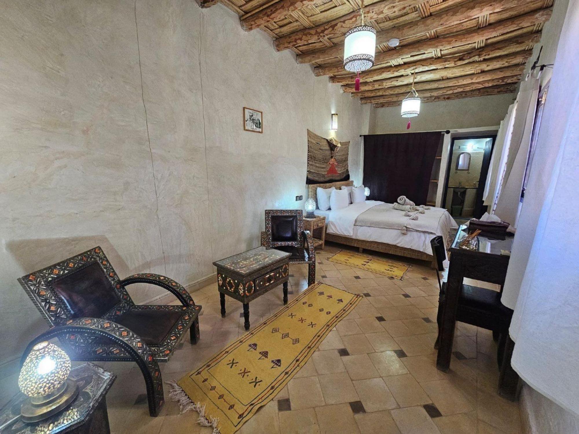 Kasbah La Cigogne Bed & Breakfast Аит Бен Хаду Екстериор снимка
