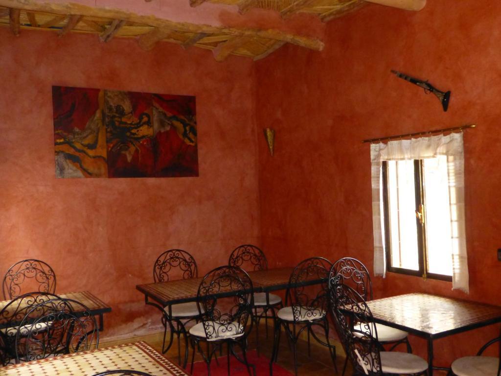 Kasbah La Cigogne Bed & Breakfast Аит Бен Хаду Екстериор снимка
